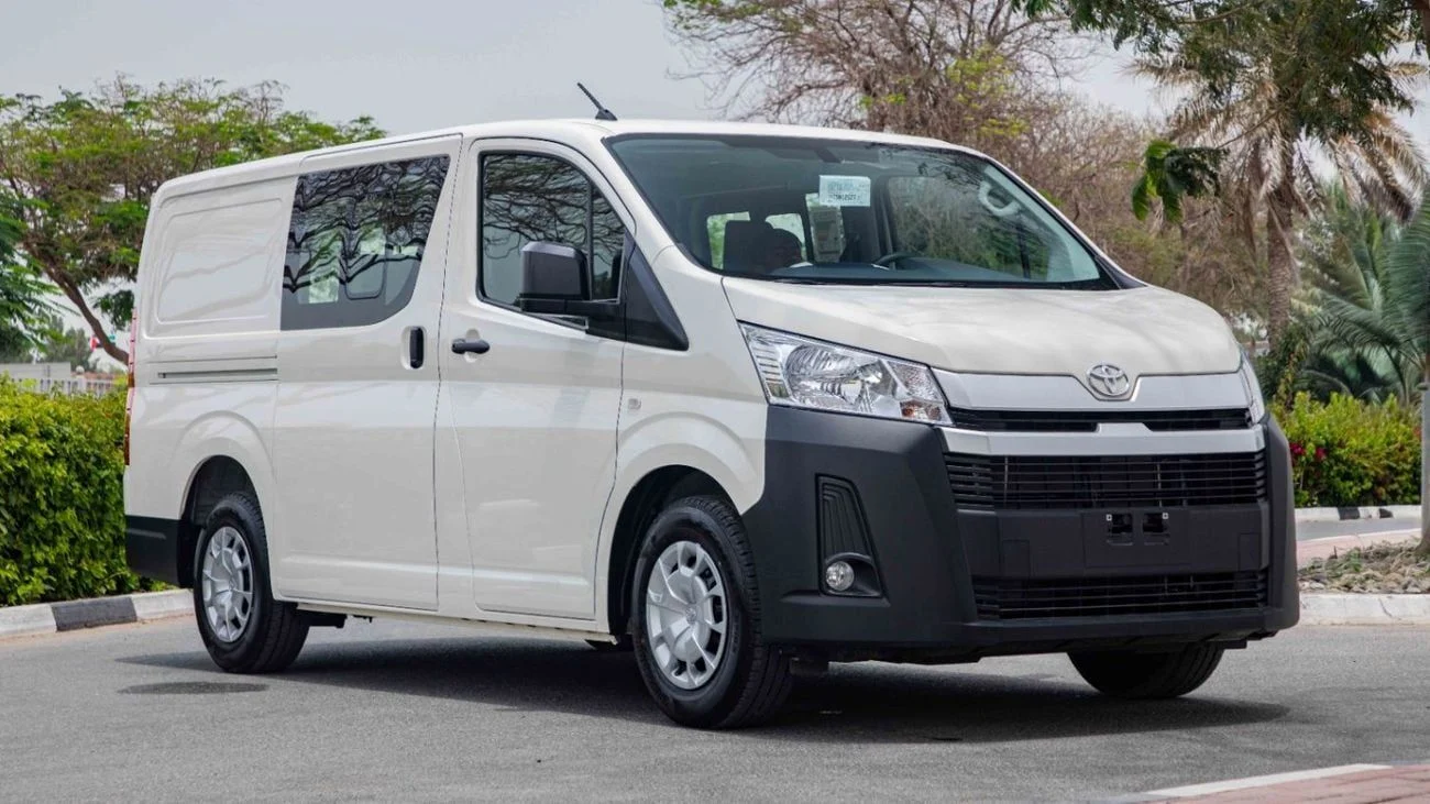2026 Toyota Hiace STD Roof