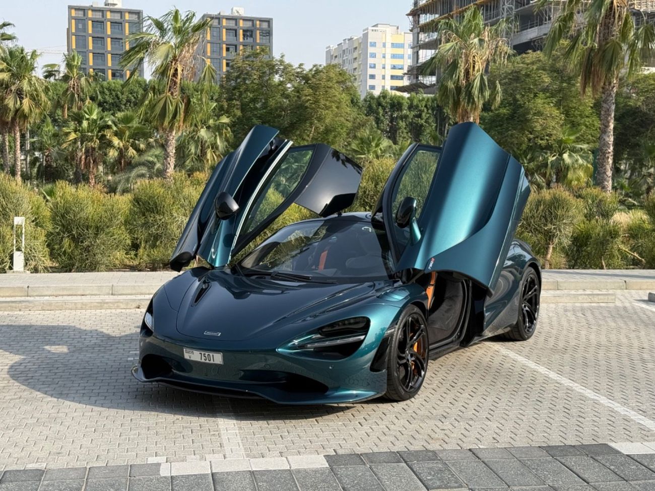 McLaren 750S COUPE